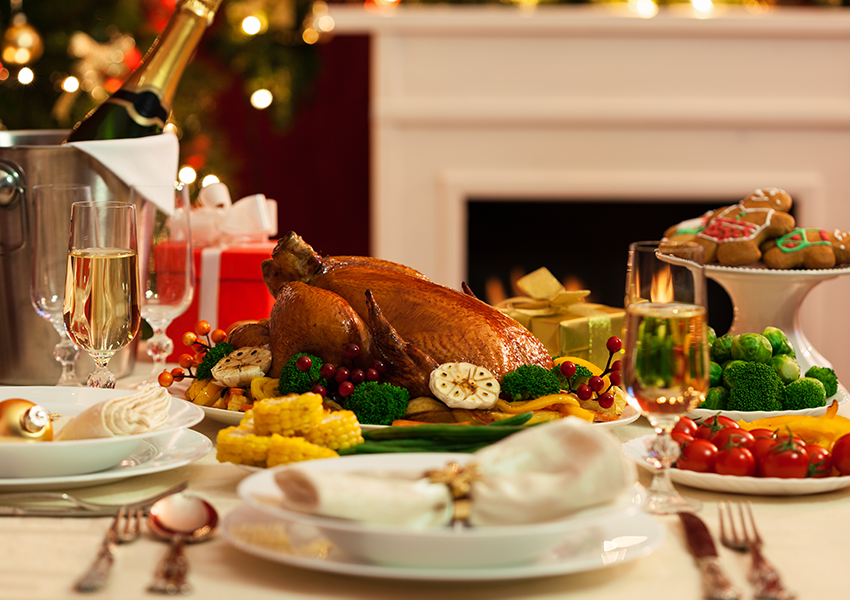 6 Tips to Avoid Overeating During the Holidays | FizzUp